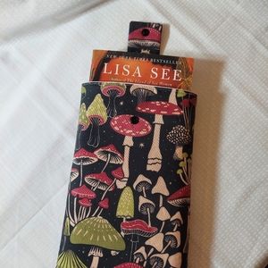 Mushrooms book sleeve